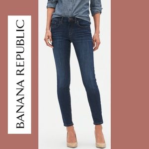 Banana Republic Factory Skinny Jean